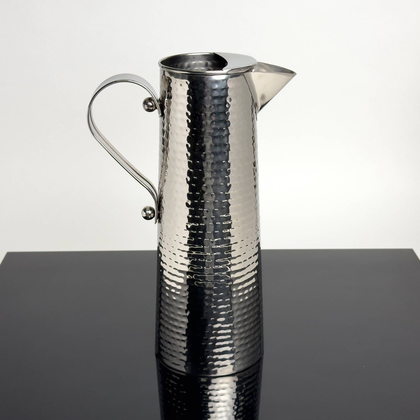 Stainless Steel Hammered Pitcher - Large Capacity