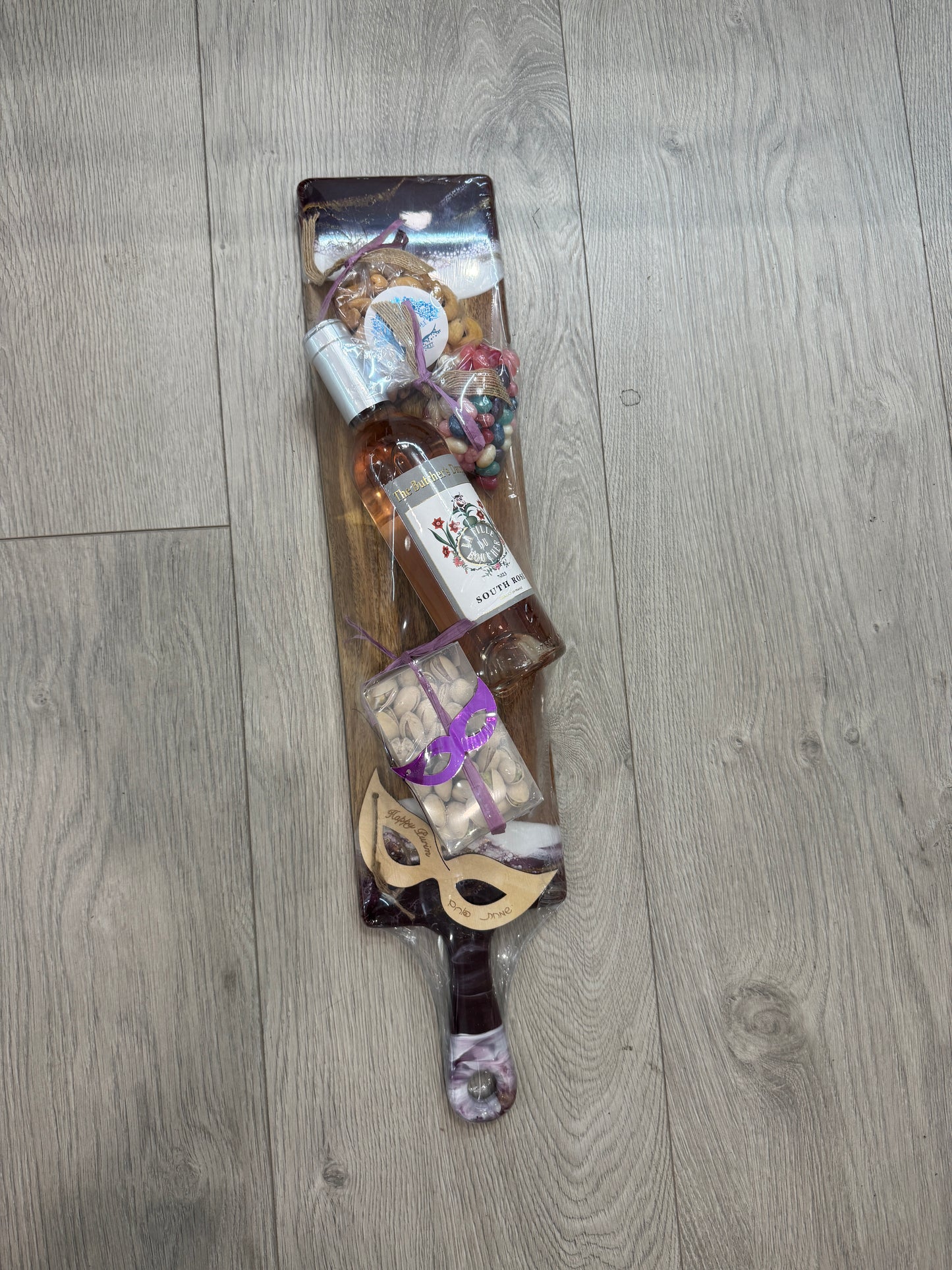 Charcuterie Board Mishloach Manot