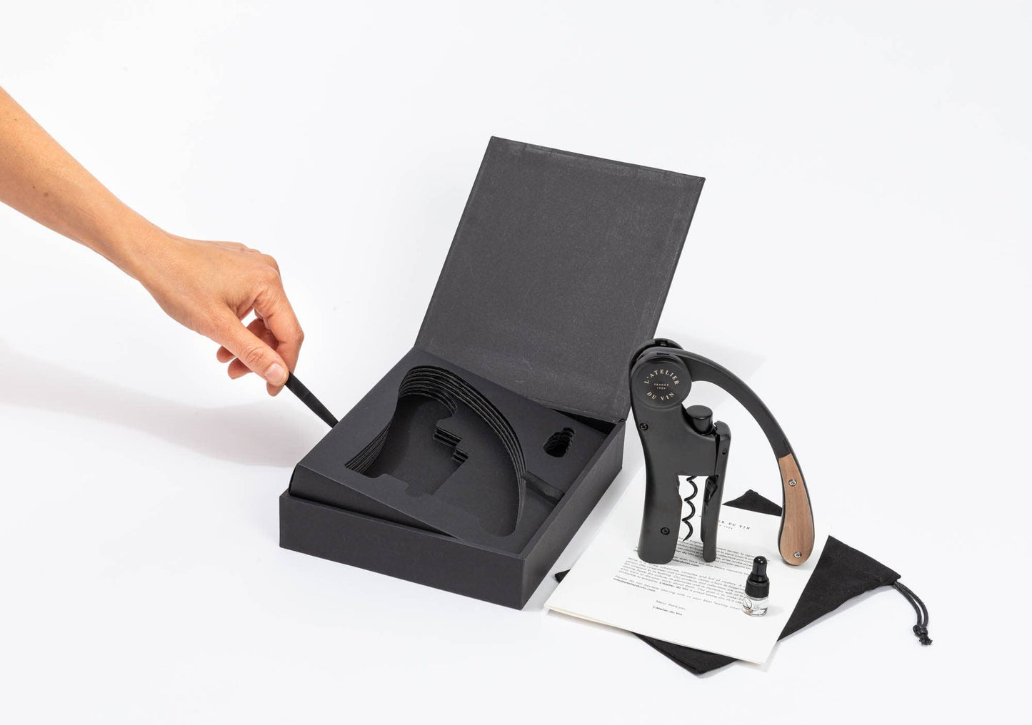 OENO MOTION WOOD & BLACK - Lever Wine Opener
