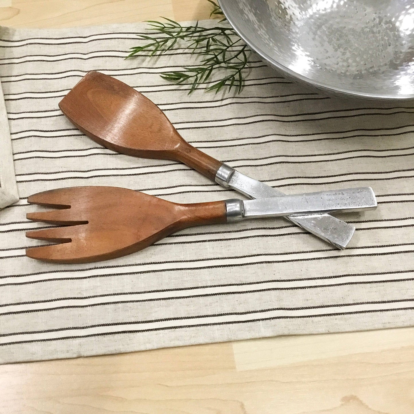 Babul Wood square Salad Servers, Set of 2