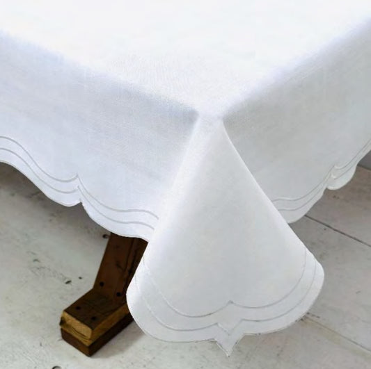 Triple Scalloped Edge Linen Spill Proof Tablecloth