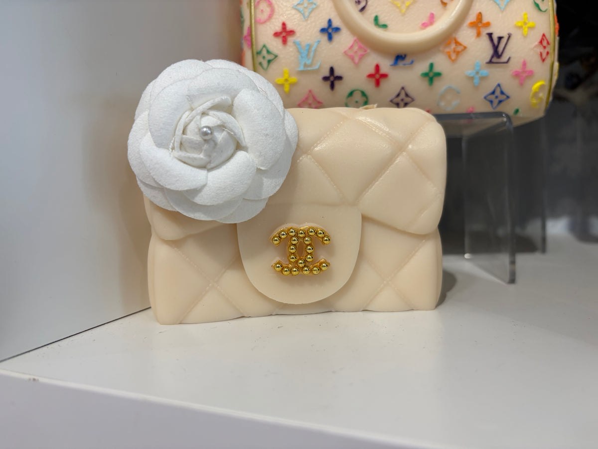 Mini Chanel cream quilted Candle w/ flower