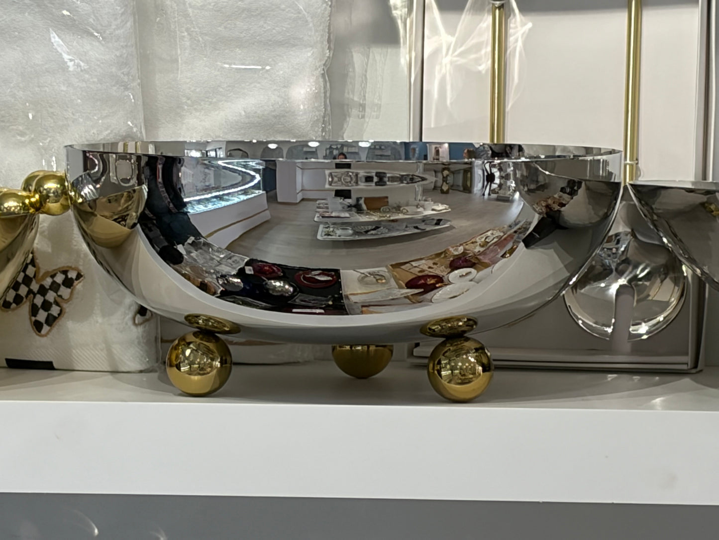 Stainless Steel Gold Ball Base Serving Bowl