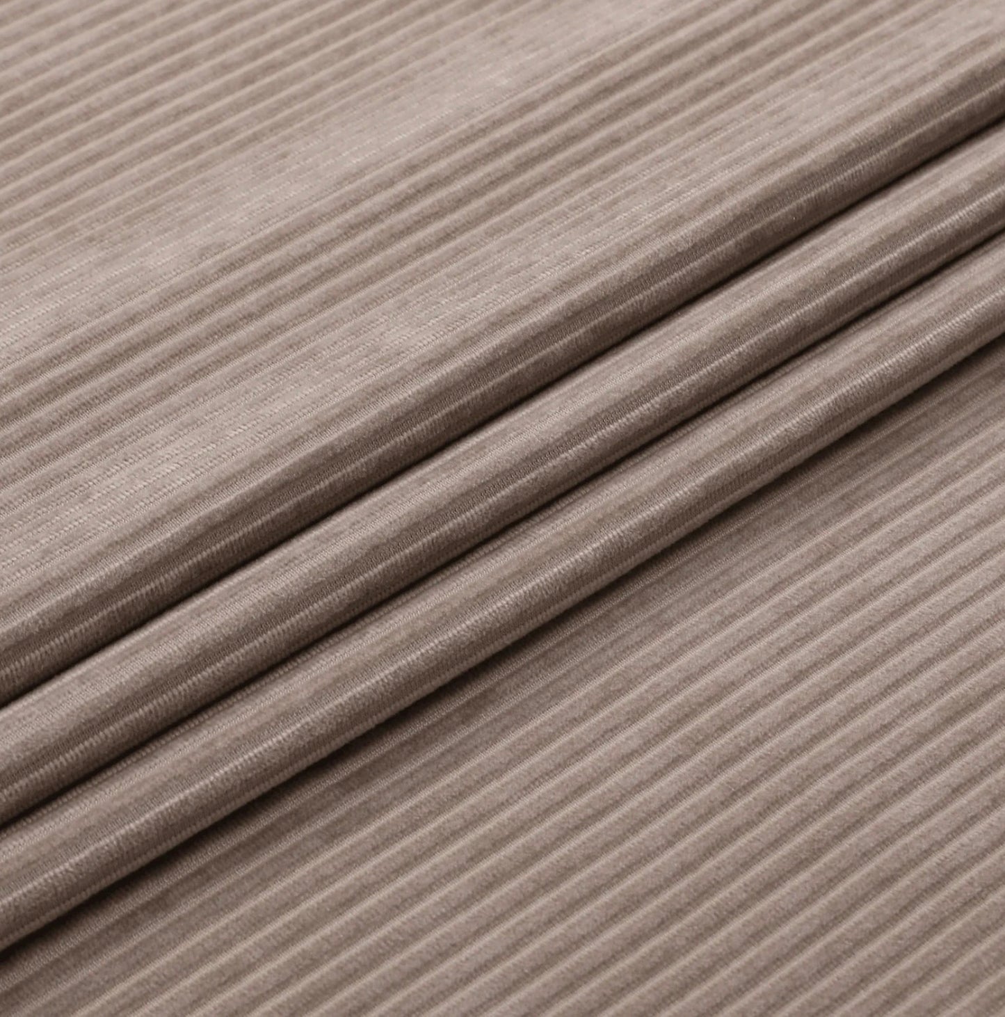 Velour Tablecloth in Taupe and White