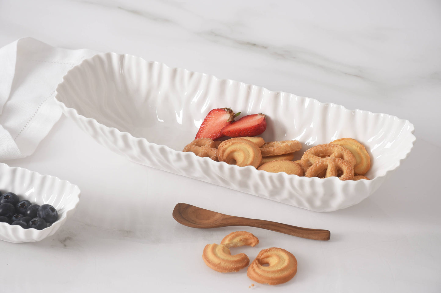 Deep oval Server