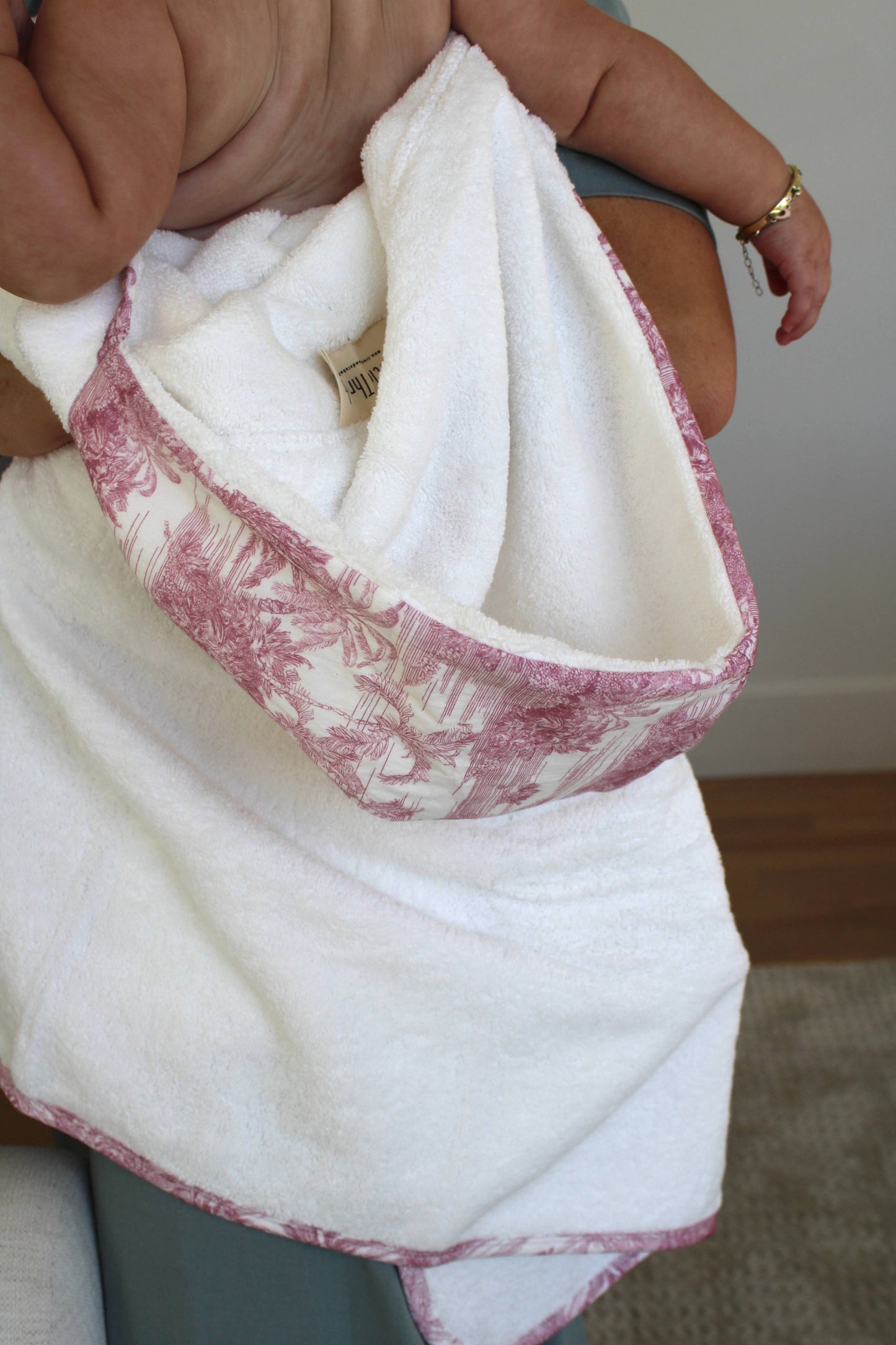 Pink Toile hooded Bath Towel