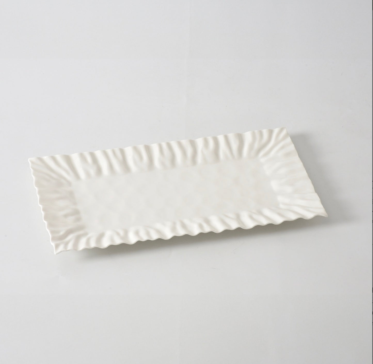 Flat Rectangular Tray w/ ruffle edge