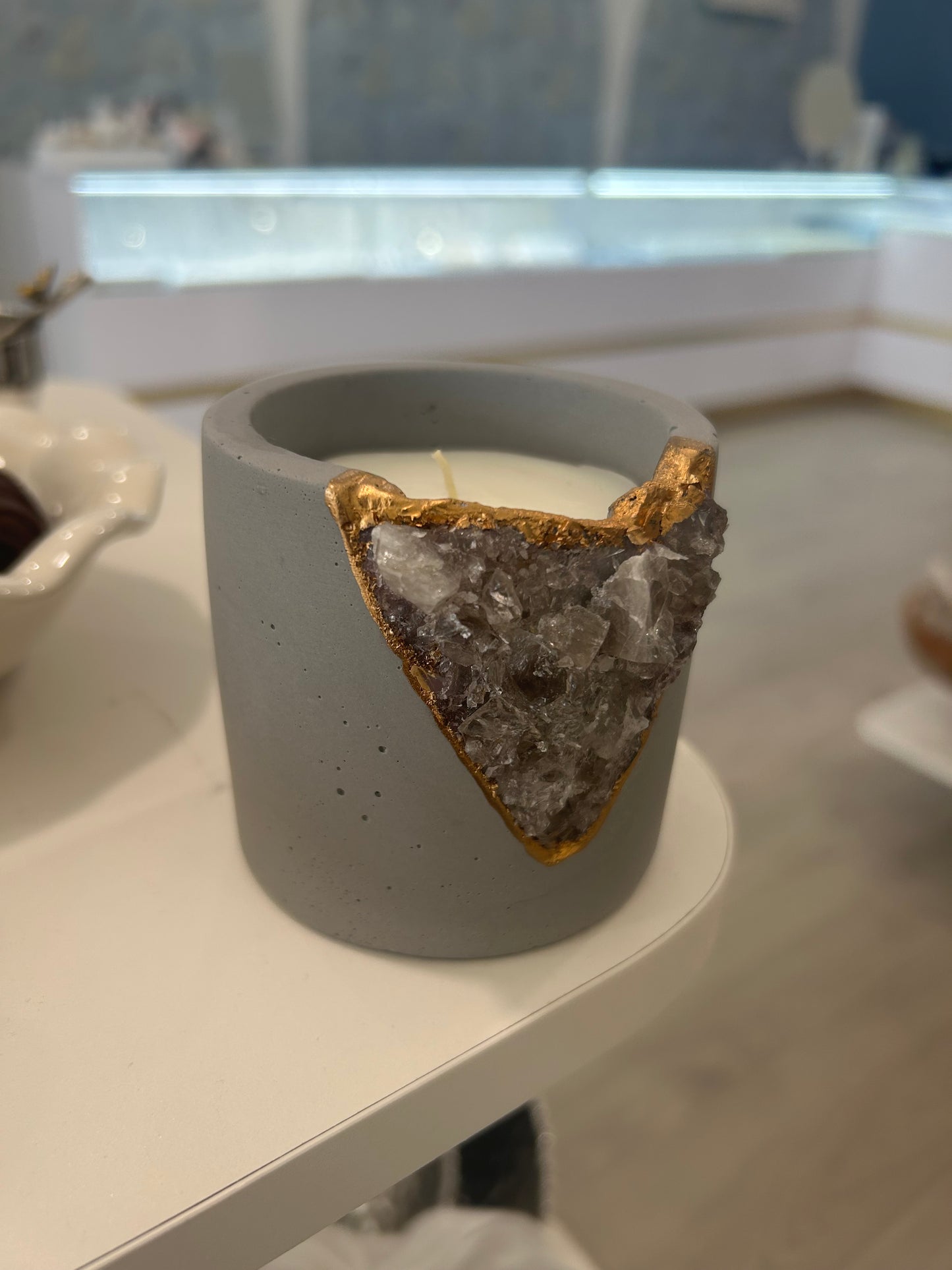 Pamelo Geode Candle