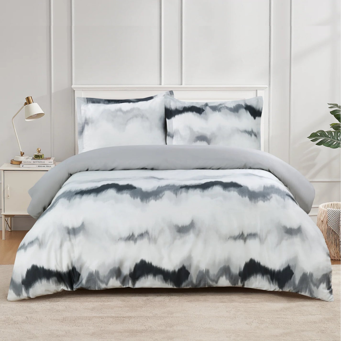 Frosty Bliss Gray Linen