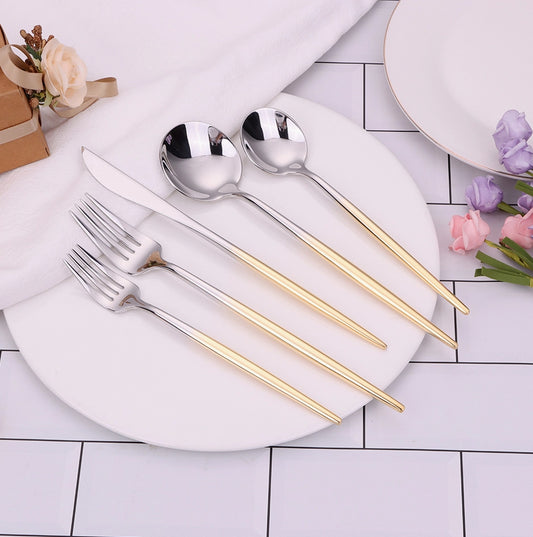 20 Pc Flatware Set - silver w/ graduated gold