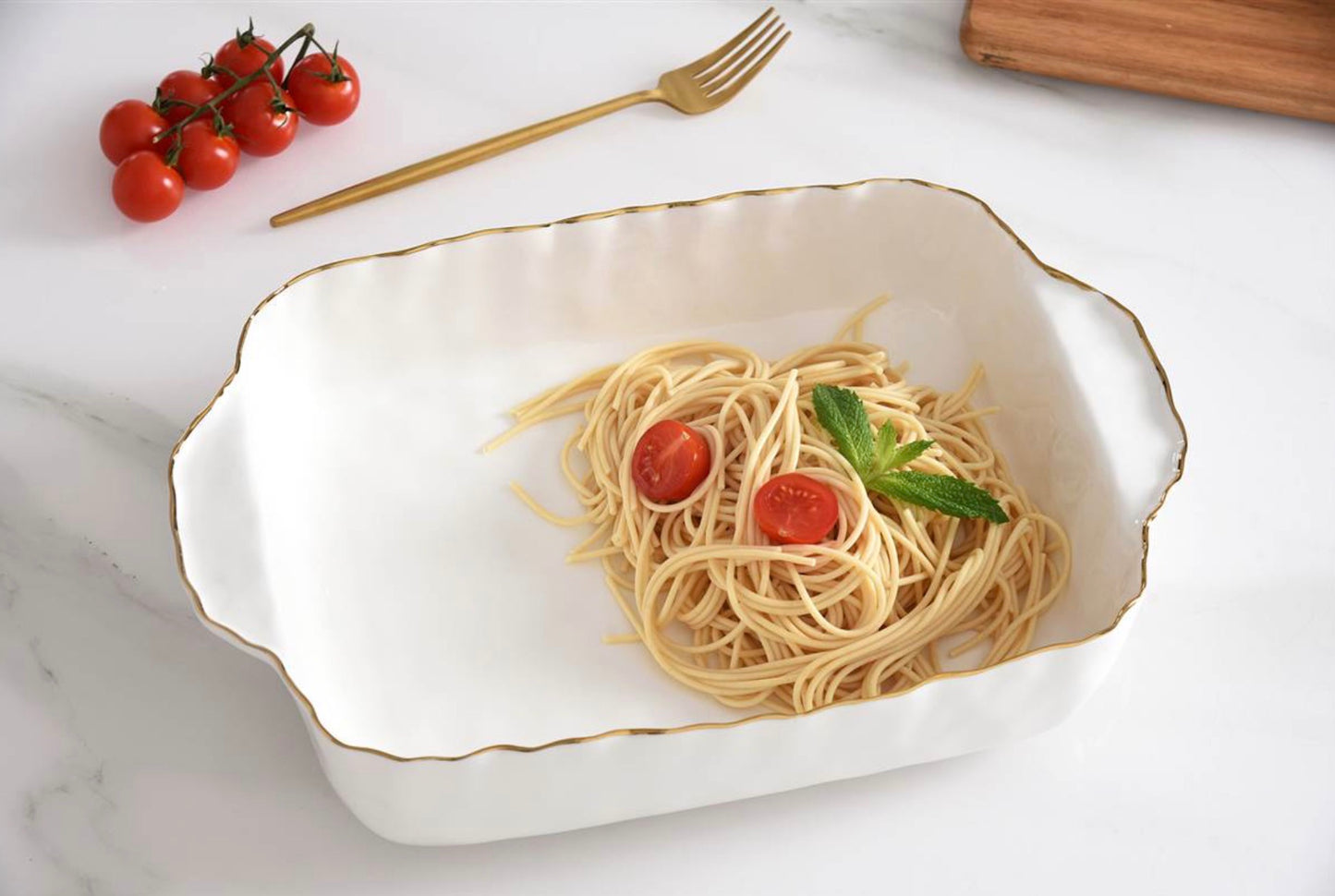 Rectangular Baking Dish with Solid Handles